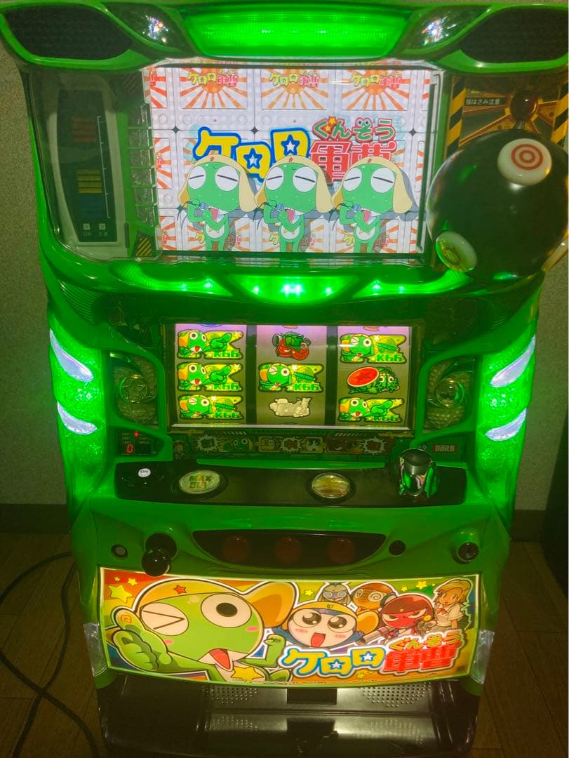 ☆激レア【送料無料】ケロロ軍曹 パチスロ実機【美品】 - メルカリ