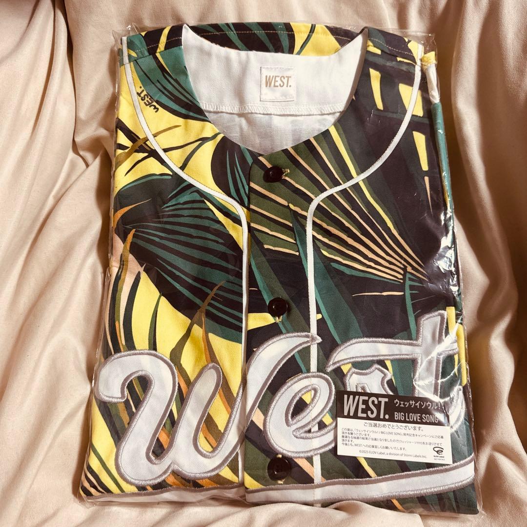WEST. ウェッシャーツ!!!!!!! 黄色 中間淳太 - メルカリ