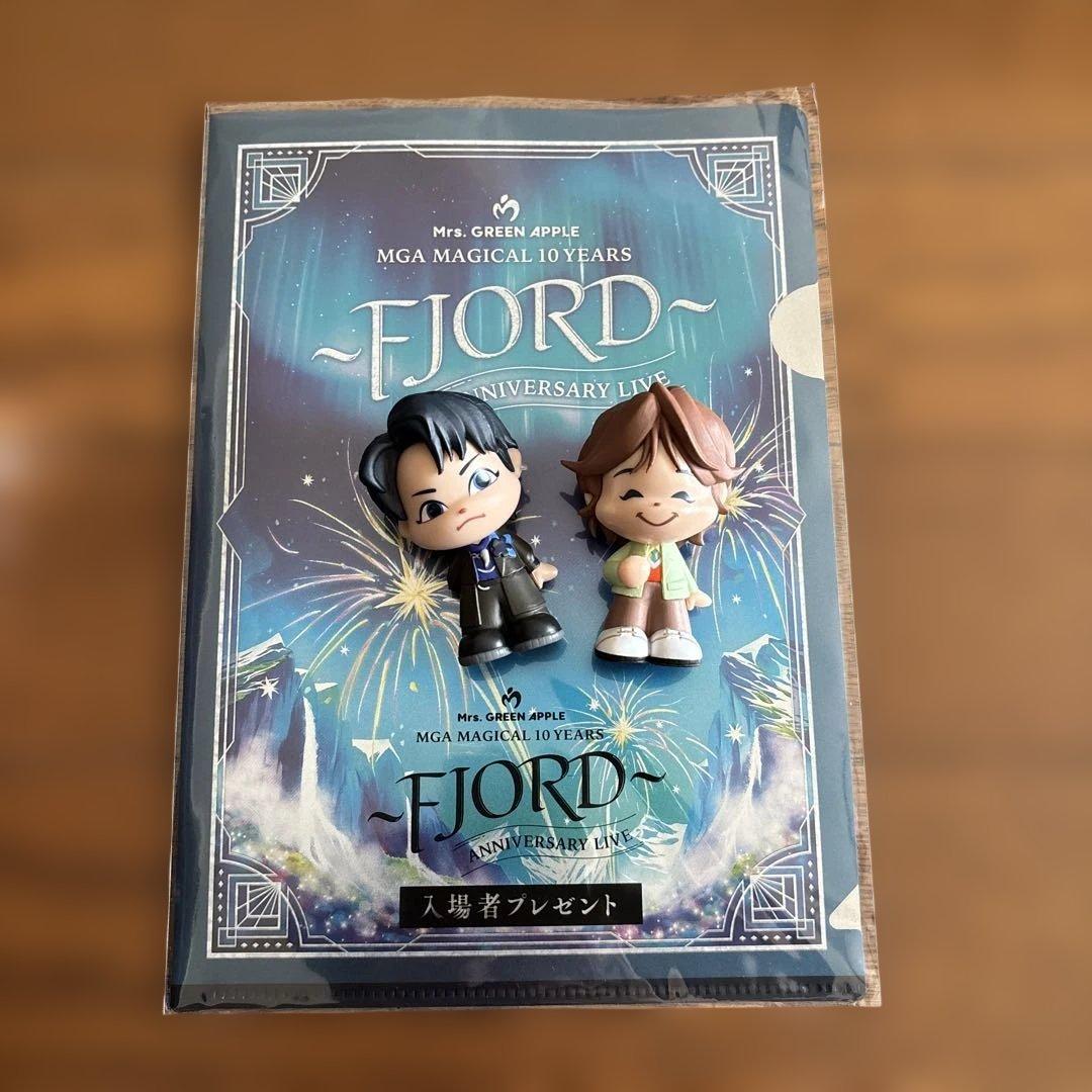 フィヨルド ミセス フィギュア クリアファイル - メルカリ