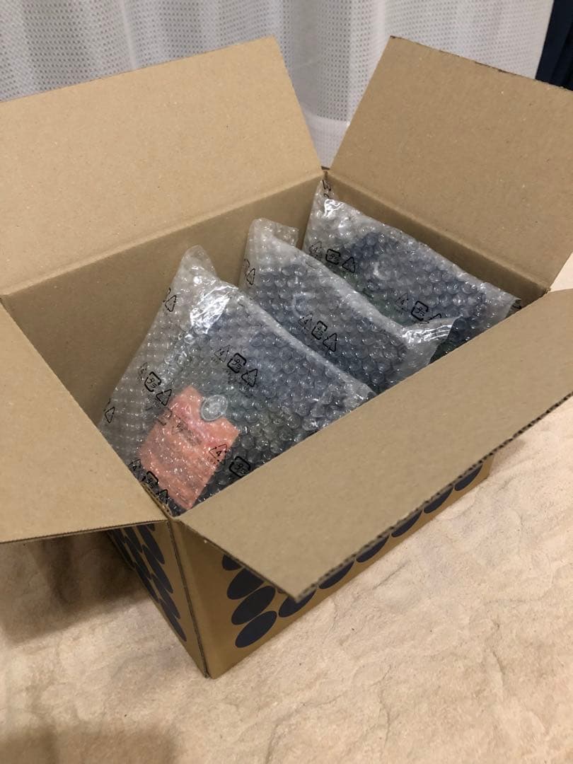 み*み様 ロクシタン3点セット　シャンプー　コンディショナー　シャワージェル　1 ミモザ＆ラヴァンドブランシュ[ホワイトラベンダー] シャワージェル