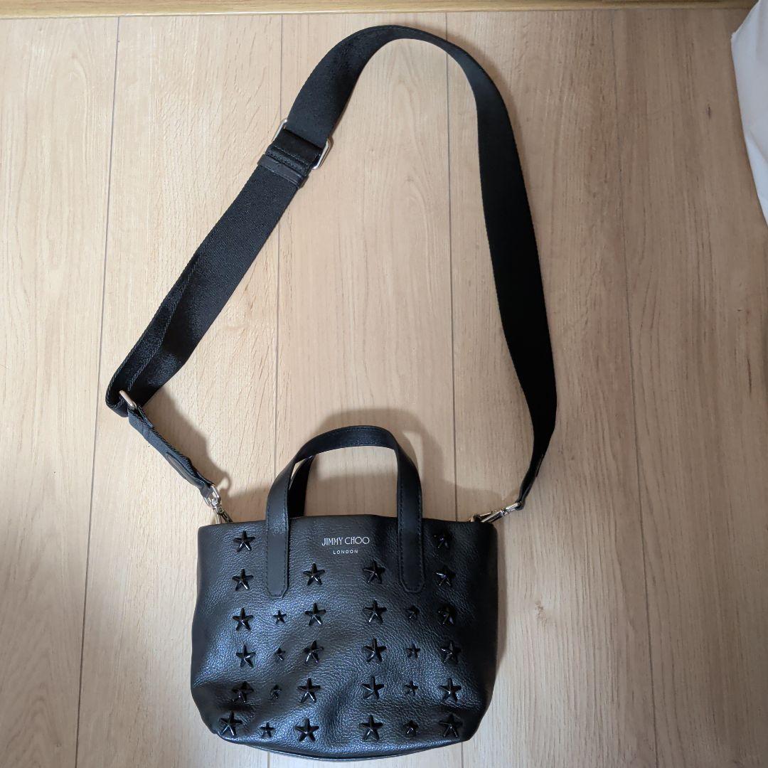 JIMMY CHOO ブラックレザーショルダーバッグの通販はau PAY マーケット