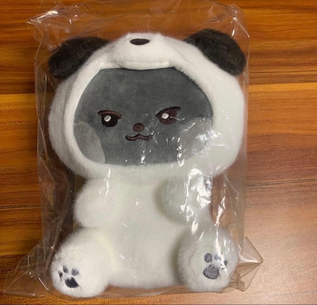 zeroni fluffy ゼベワンpop-up ぬいぐるみM ジウン ウンニニ - メルカリ