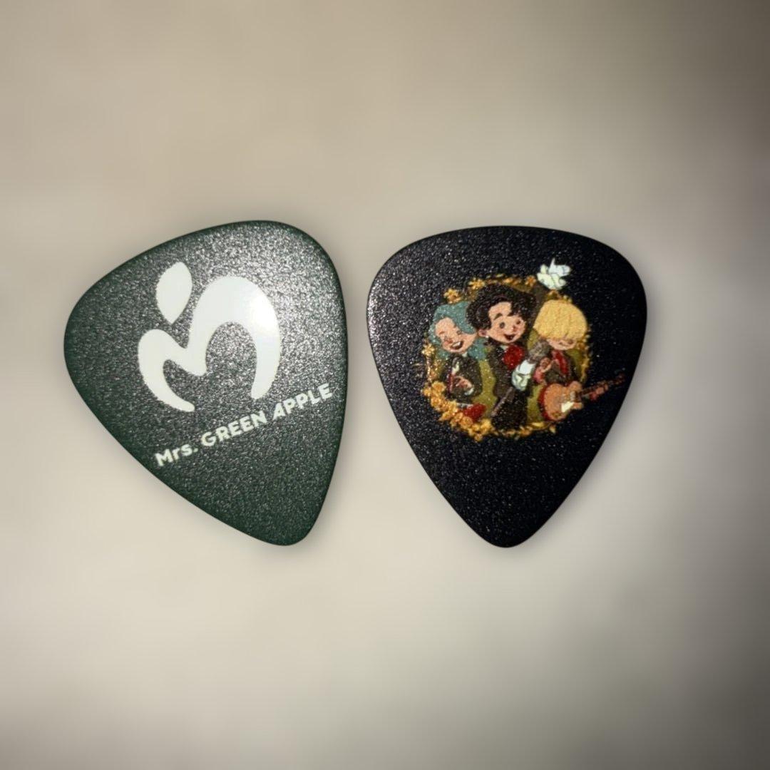 非売品】Mrs. GREEN APPLE ギターピック - メルカリ