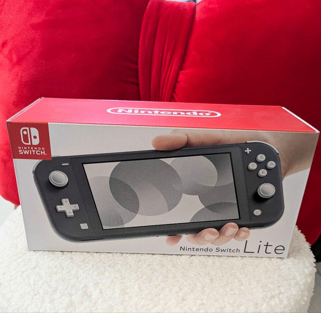 新品　Nintendo Switch Lite　任天堂　スイッチライト　グレー Amazon.co.jp: Nintendo Switch Lite グレー : ゲーム