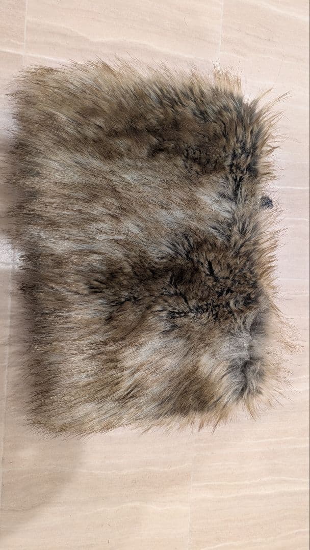 完売品　名作　sacai　18AW フェイクファーネックウォーマー スヌード セール】フェイクファースヌード（ネックウォーマー/スヌード）｜coca