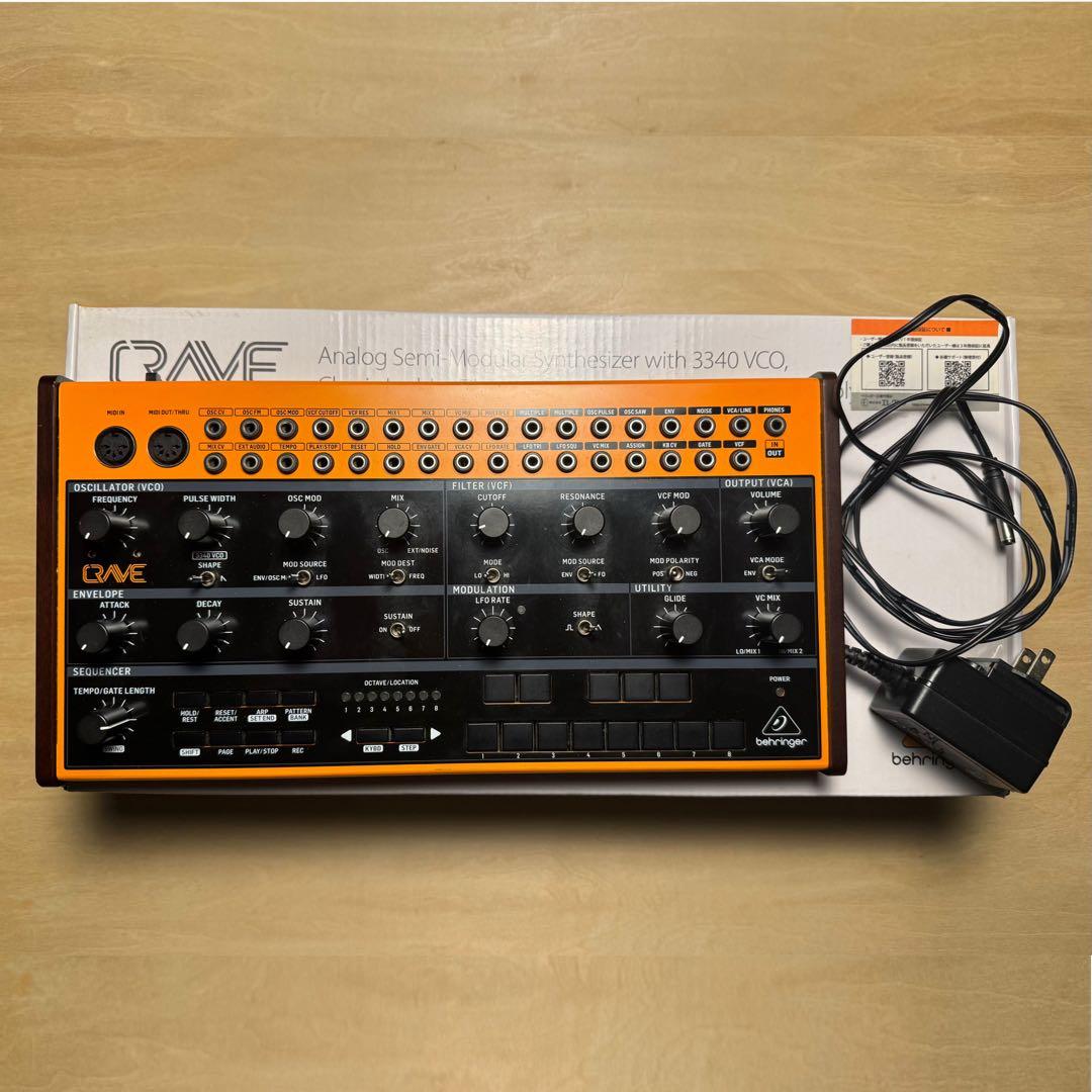 鍵盤楽器 Behringer Crave Behringer Crave Analog Synthesizer with Sequencer | Sweetwater