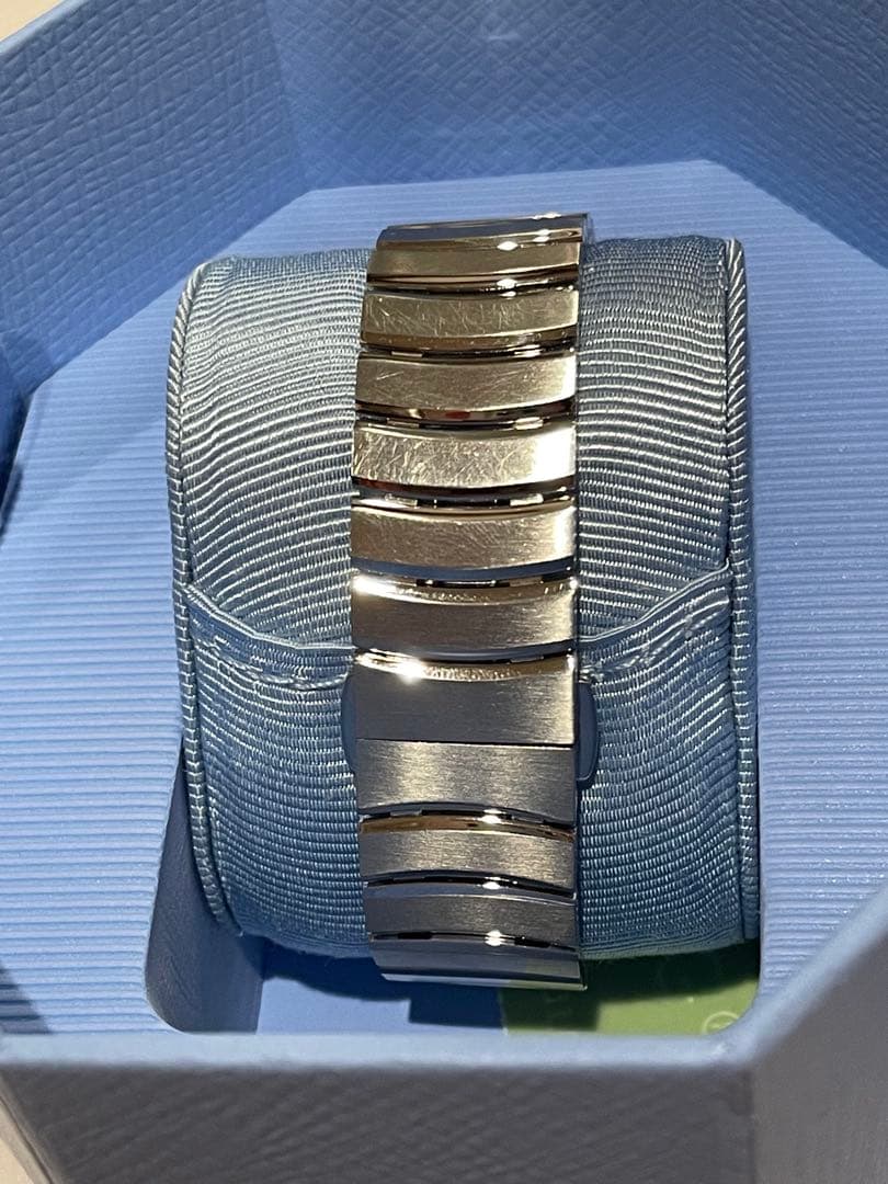 Swarovski クリスタル装飾 アナログ時計 lovely crystal