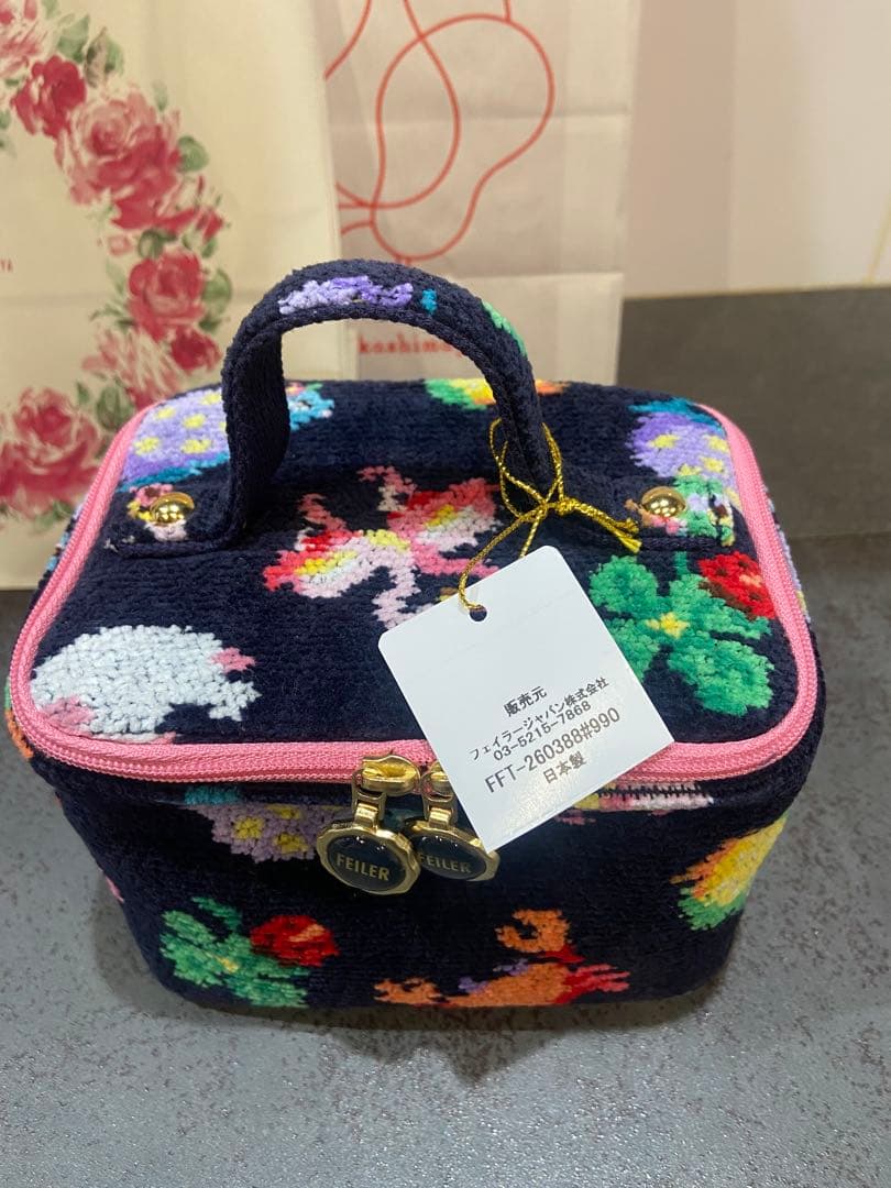 FEILER 神崎恵さん×フェイラー ファンキーフォーチュン バニティポーチ