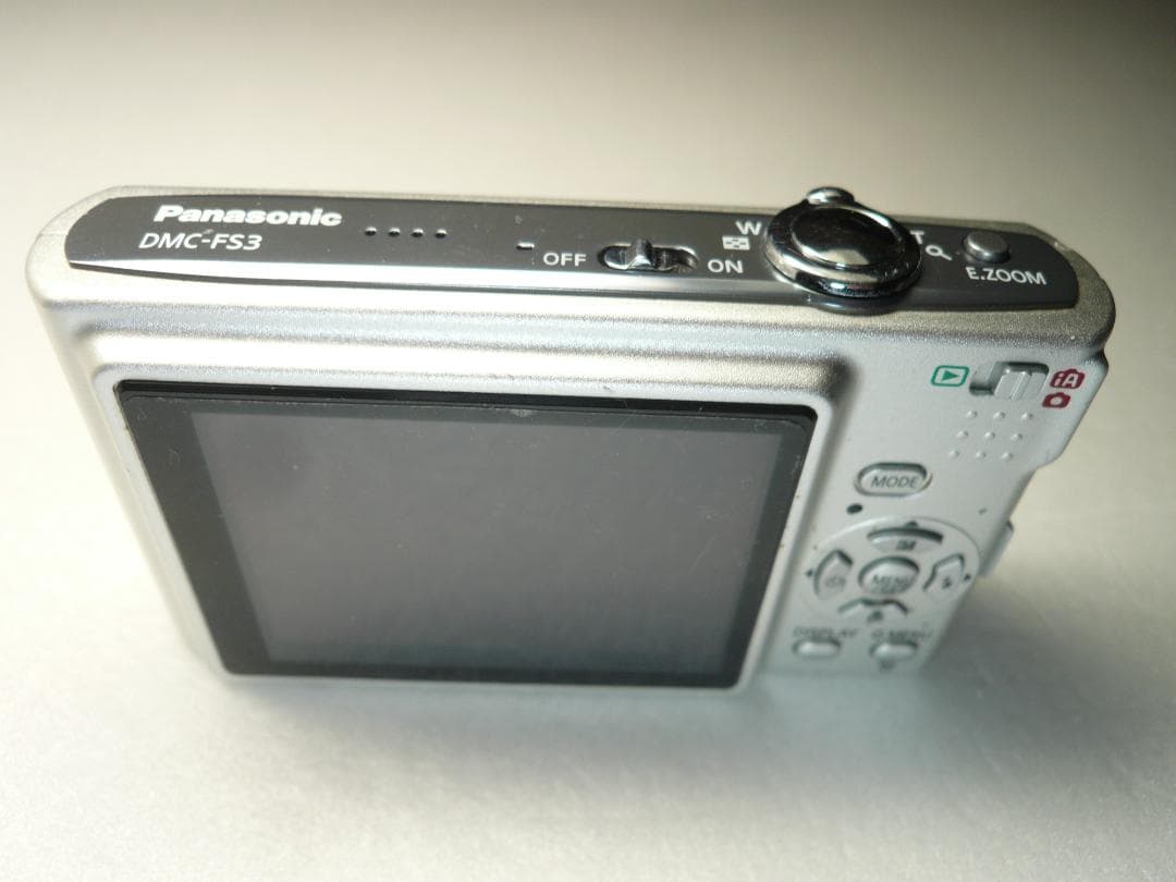 LUMIX☆DMC-FS3⚠️必読有り❤️飽きの来ないシルバー⭕️安心の実働品