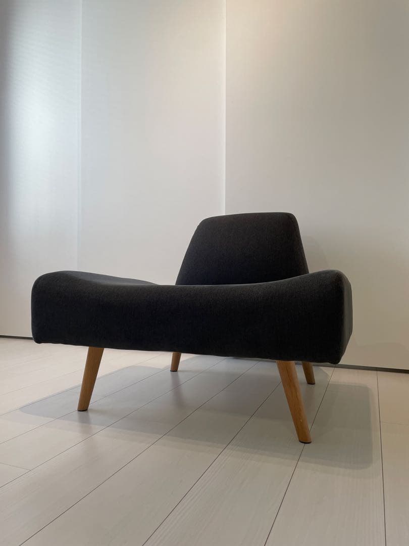【しいたけ】IDEE AO SOFA ・ 1Seater The A-S01 Sofa by Keiji Ashizawa for Karimoku Case — GESTALT NEW YORK