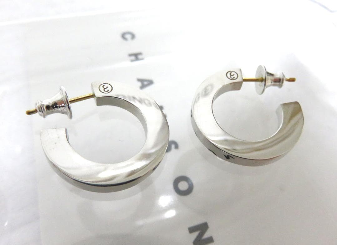 定価4.7万 新品 CAREERING CHANSON 501 シルバー - メルカリ