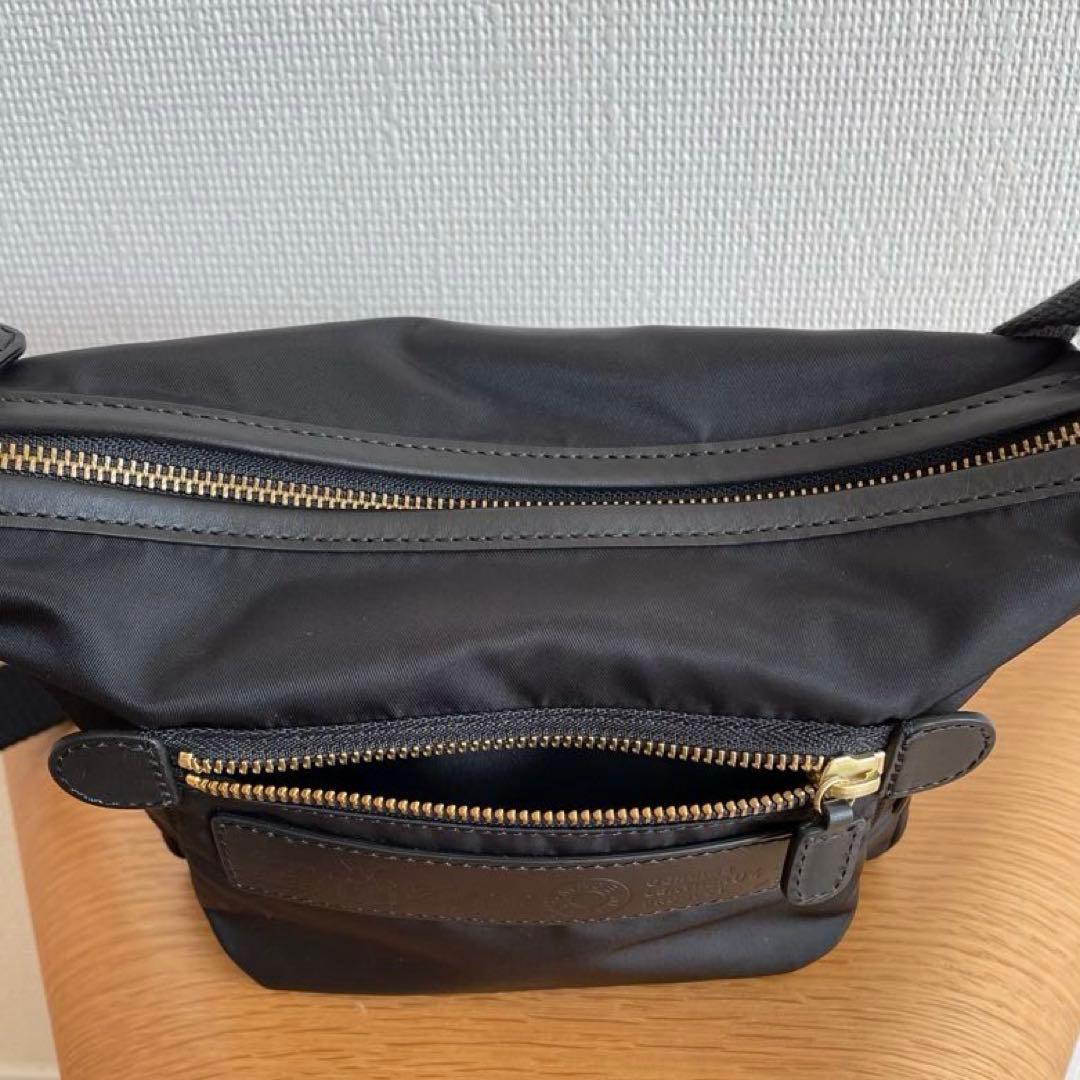 Felisi フェリージ　ショルダーバッグ 04/35/5/DS ブラック