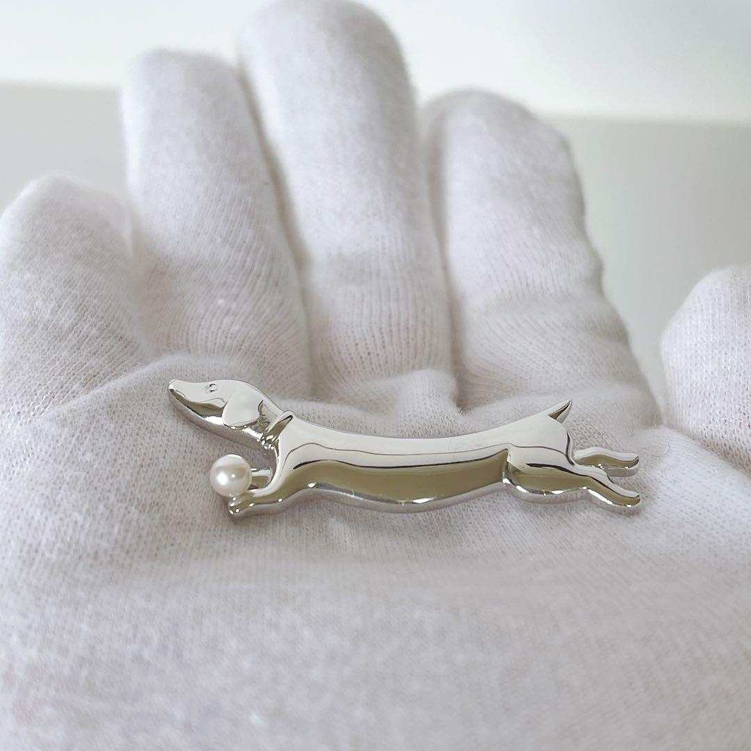 ミキモト MIKIMOTO ブローチ パール ダックスフント 犬 真珠 シルバー