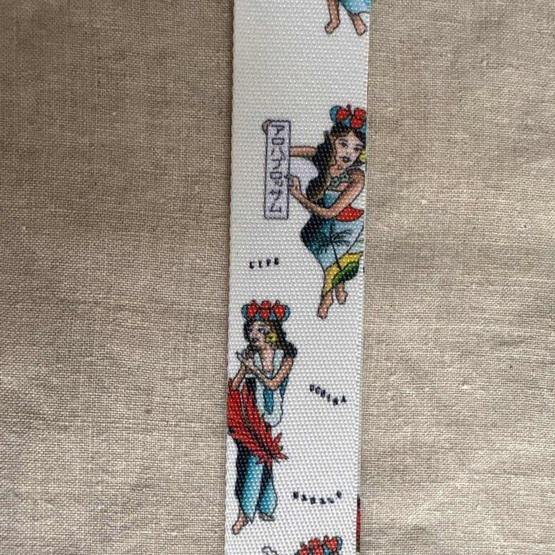 ウクレレストラップ（アロハブロッサム）Aloha blossom - メルカリ