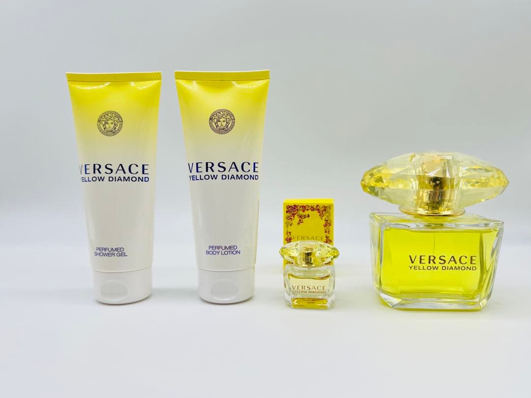 未使用品 VERSACE YELLOW DIAMOND 香水 ボディーケアセット - メルカリ