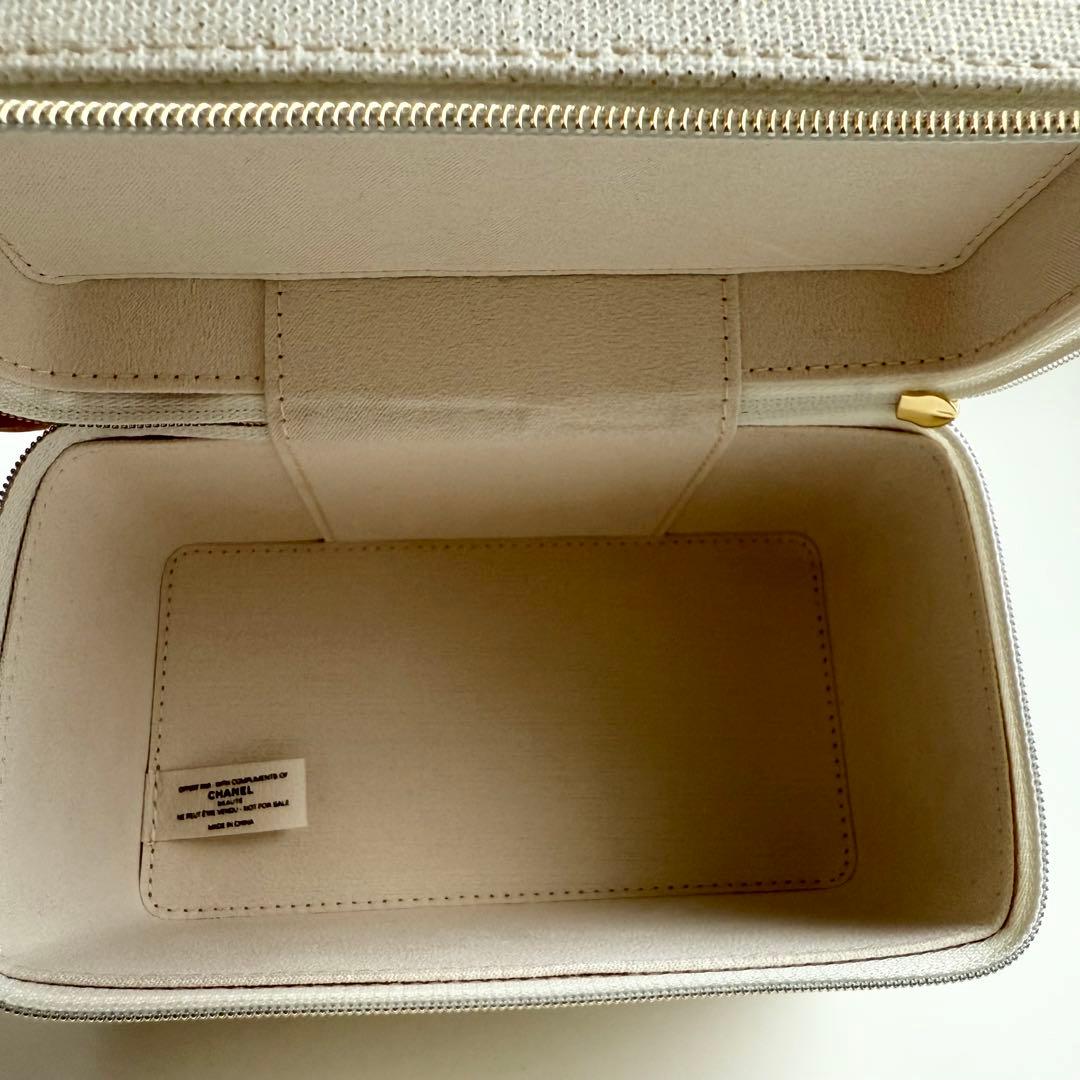 新品】CHANELシャネルビューティ バニティ ポーチ メイク 白 ツイード