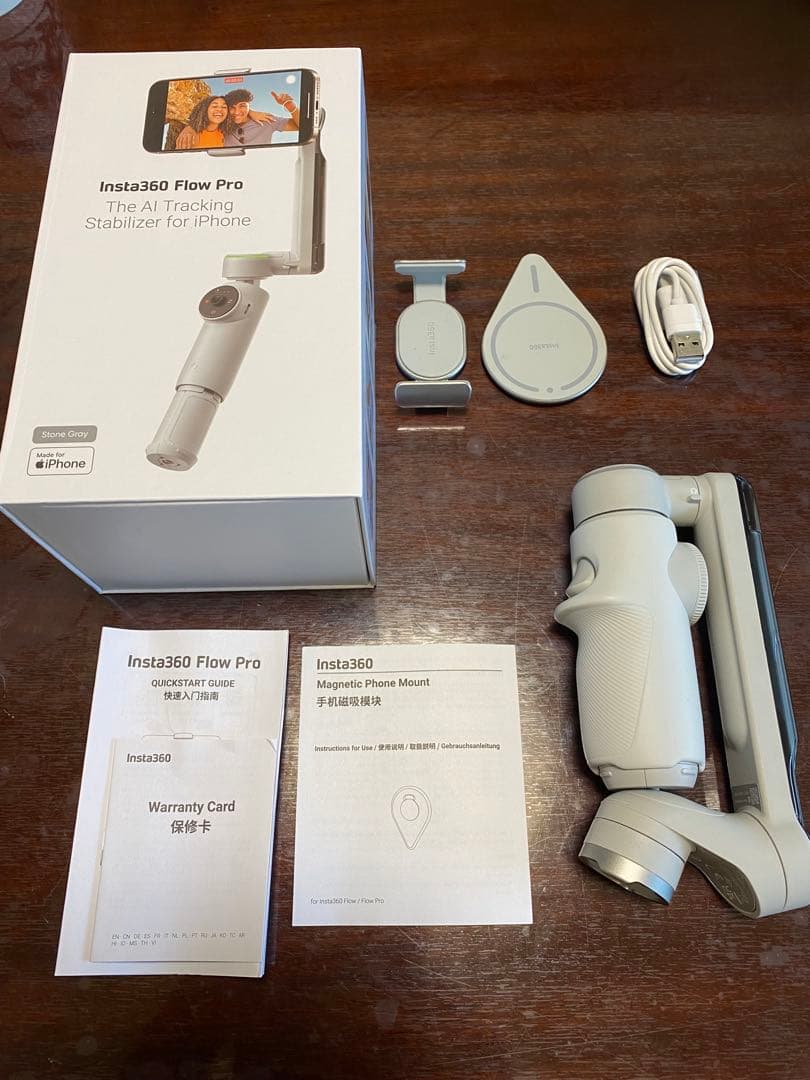 スマホアクセサリー Soma Insta360 Flow Pro Amazon.co.jp: Insta360 Flow/Flow Pro Magnetic Smartphone Mount