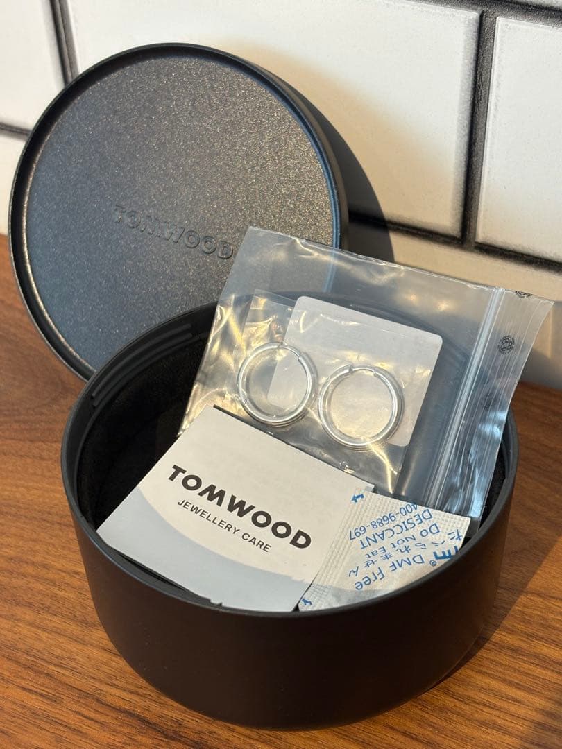 【値引き不可】Classic Hoop Medium シルバーピアス TOMWOOD - 【残りわずか】Classic Hoops Medium(SILVER) | ACRMTSM