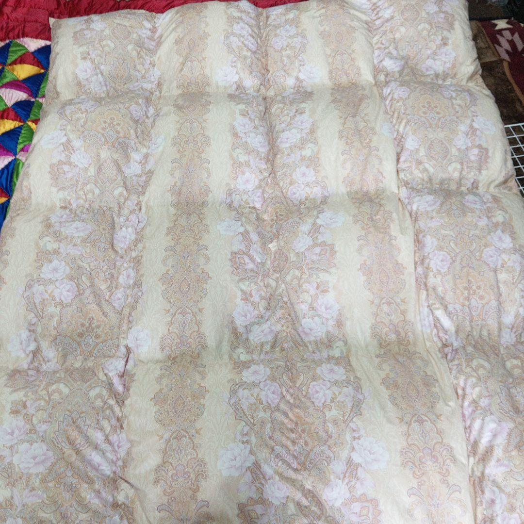 羽毛掛け布団　花柄シングル　ダウン85% 羽毛1.1㌔　四国繊維株式会社販売 西川（nishikawa） 肌掛け布団 羽毛 洗える シングル ダウン85