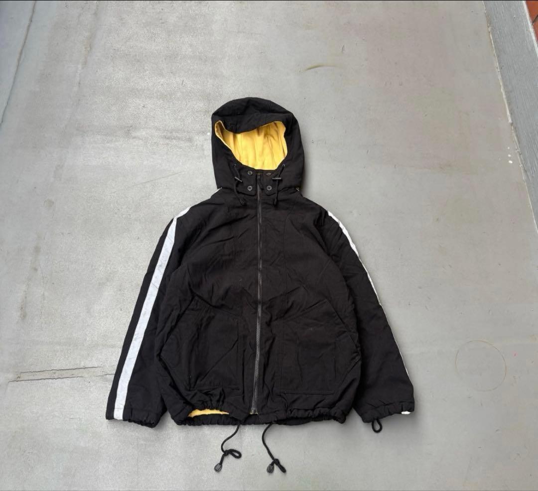 古*売様 90s Armani jeans イタリア製 マウンテンパーカー　ダウ 古*売様 90s Armani jeans イタリア製 マウンテンパーカー ダウ