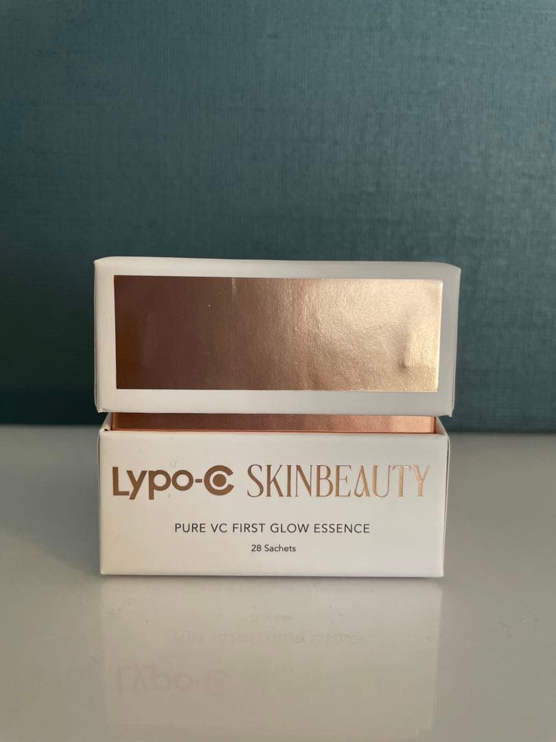 ☆リポシー　スキンビューティ　ファースト　グロウエッセンス〈美容液〉28包 Lypo-C SKINBEAUTY ファースト グロウエッセンス 28包 | リポソーム