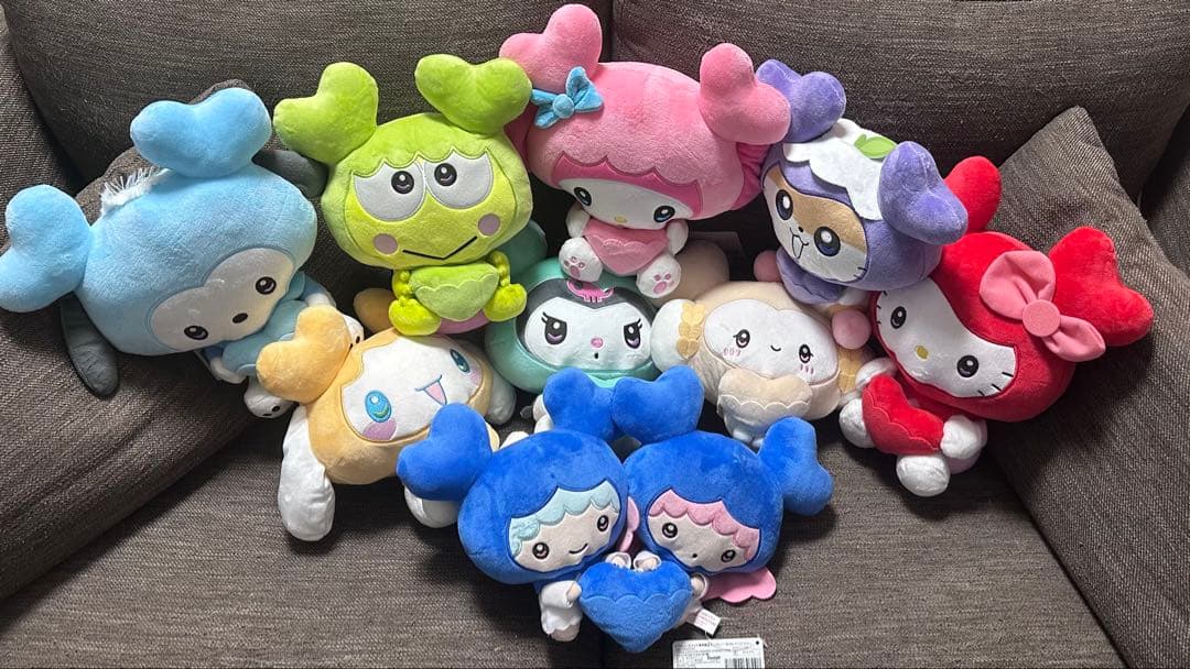 TWICE LOVELYS サンリオコラボ ～GiGO限定～ 全9種コンプセット - メルカリ