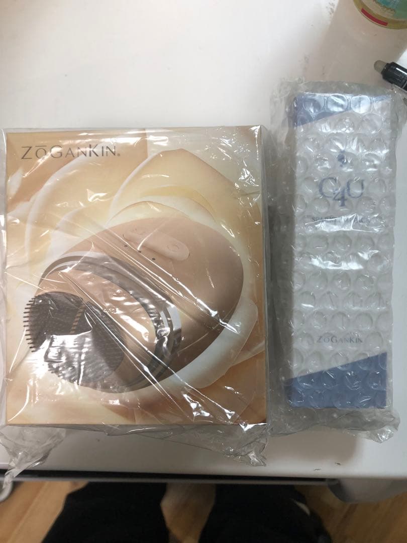 ZOGANKIN OVO CL-ZKO 美顔器 家庭用EMS機器 ZOGANKIN OVO ゾーガンキン オーヴォ CL-ZKO EMSクレンジング EMS LED