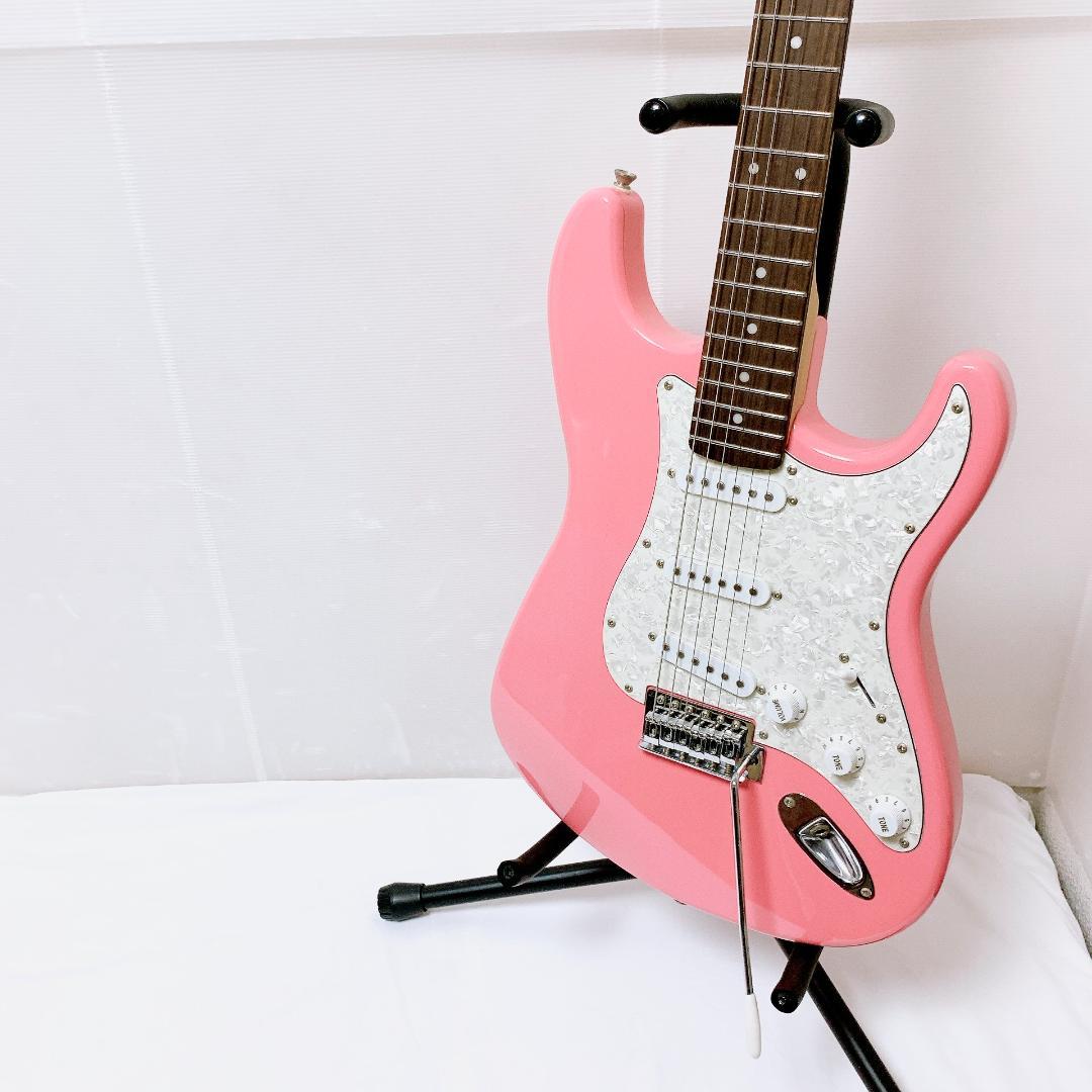 Mavis ストラトキャスタータイプ ピンク 初心者向け おまけ付 エレキ