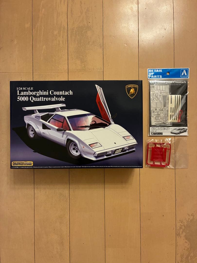 1/24 ランボルギーニ カウンタック 5000QV ランボルギーニ カウンタック 5000QV」1/24模型、インジェクション仕様