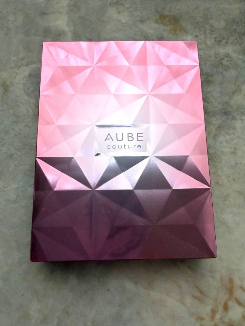 オーブ クチュール ブラシひと塗りシャドウ 564 ブラウン系 - メルカリ