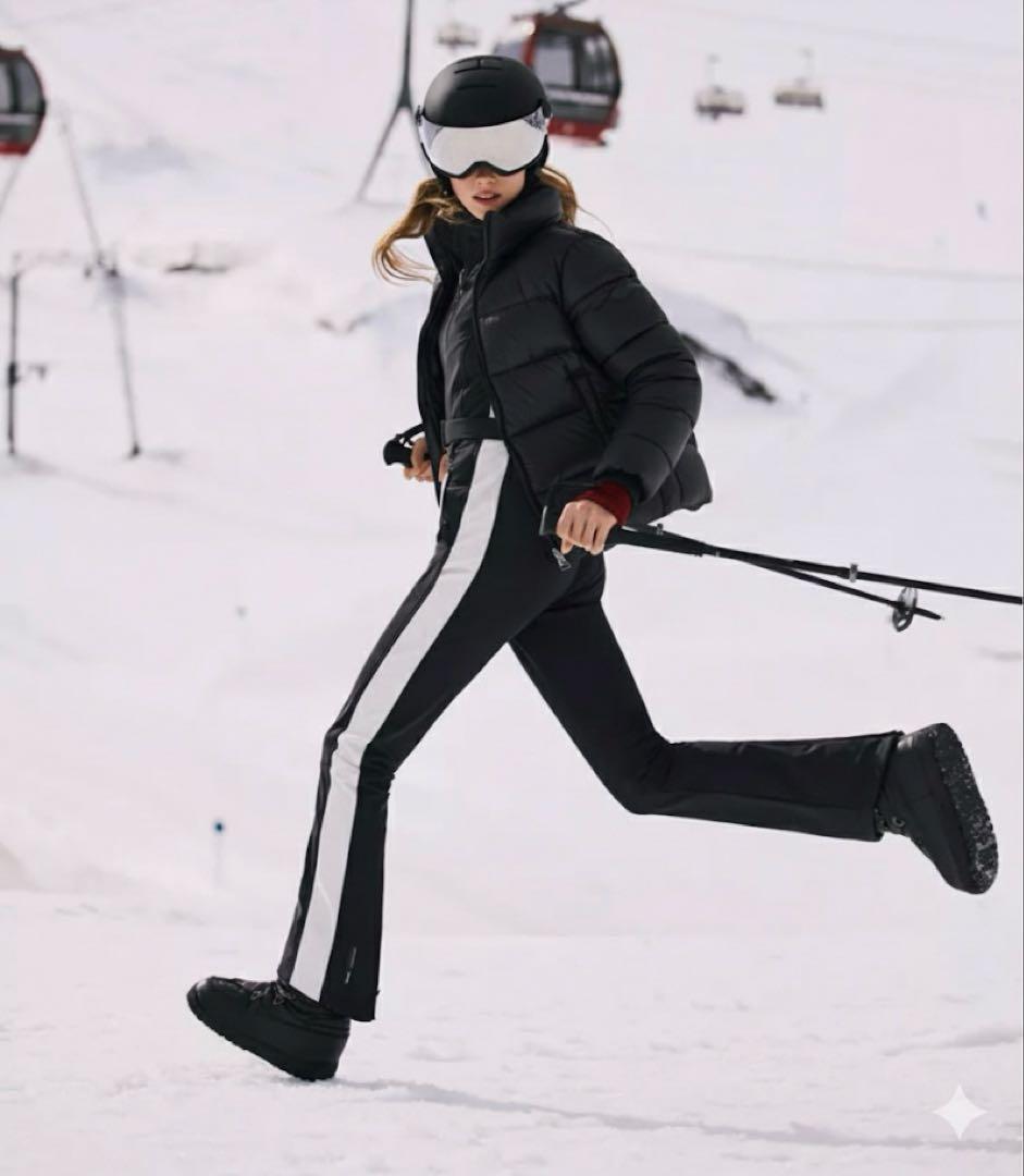 新品 ZARA 定価17,990円 サイドライン入フレアパンツ XS 完売品