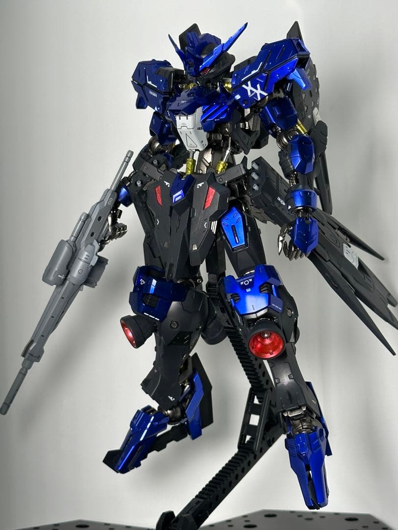MG 1/100 ガンダムヴィダール 全塗装改修完成品 - メルカリ