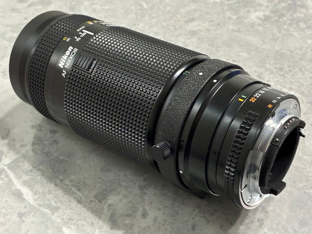 ⭐️極美品⭐️ Nikon AF NIKKOR 75-300mm f4.5-5.6
