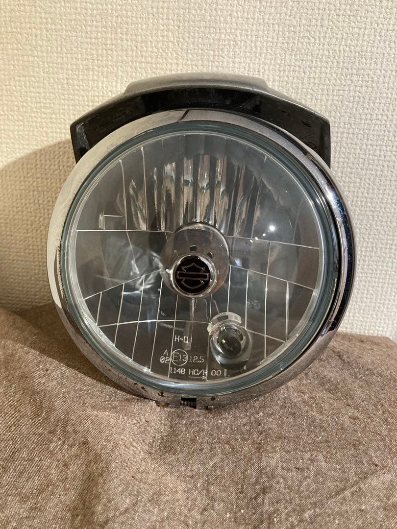 ハーレーダビッドソン　ヘッドライト　純正 ハーレー純正 7インチ デーメーカー アダプティブLEDヘッドライト 黒