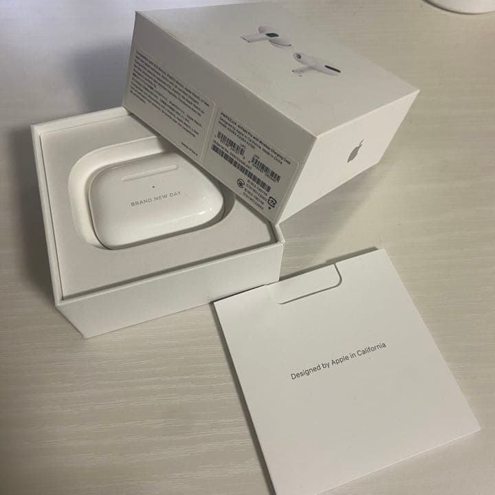 AirPodsPro (中古)【刻印あり】 - メルカリ