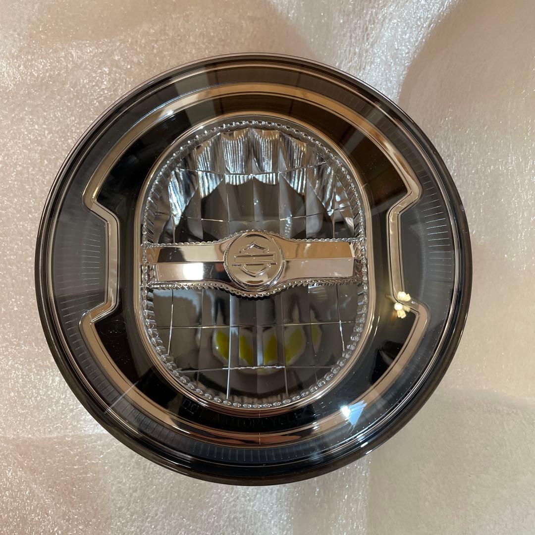 ハーレーダビッドソン純正LEDヘッドライト ハーレー純正 7インチ デーメーカー アダプティブLEDヘッドライト 黒