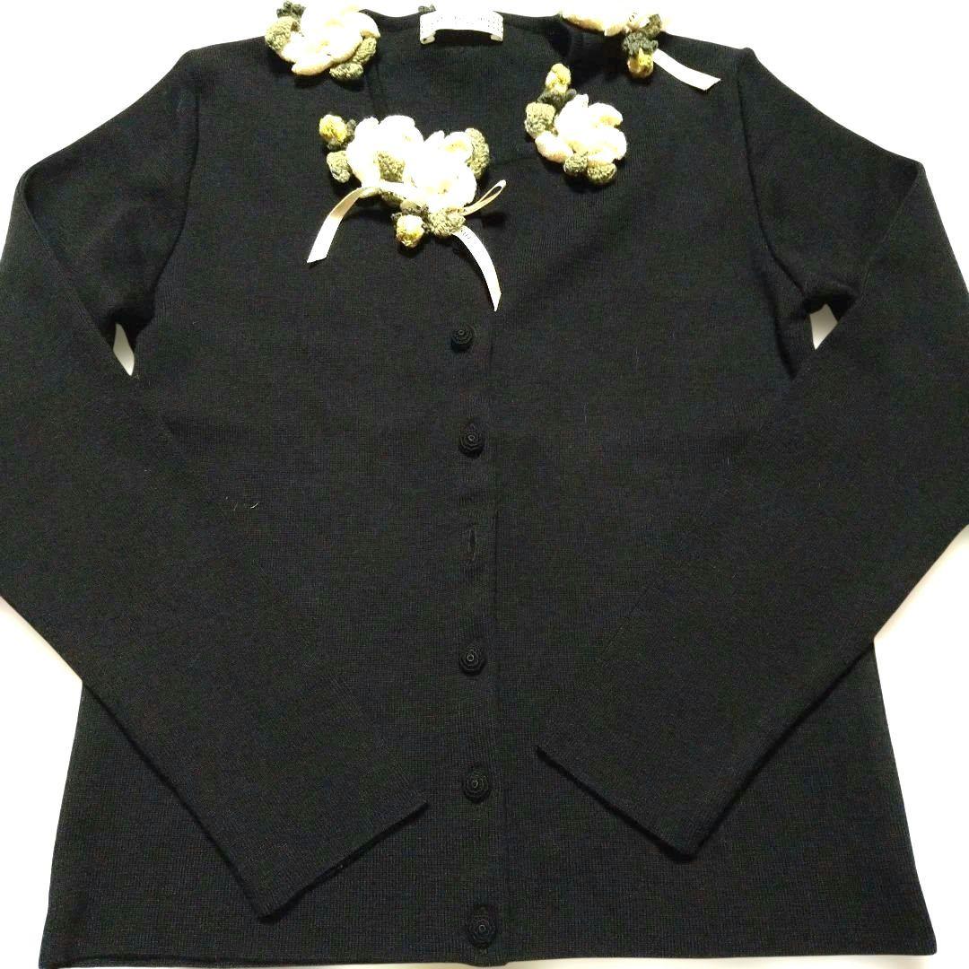 梔子モチーフ付きカーディガン カネコイサオ - メルカリ