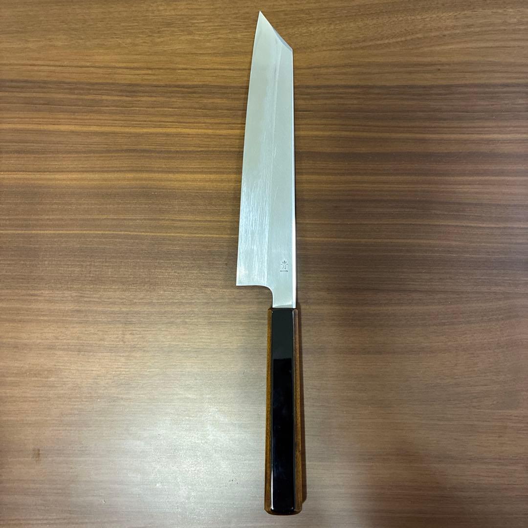 コ*ン様 堺一文字光秀 煌 切付牛刀 8寸 漆柄 両刃 青紙1号 - メルカリ