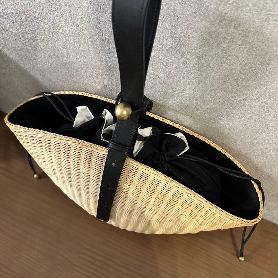 極美品 DES PRES デプレ ラタンハンドバッグ 定価30800円 - メルカリ