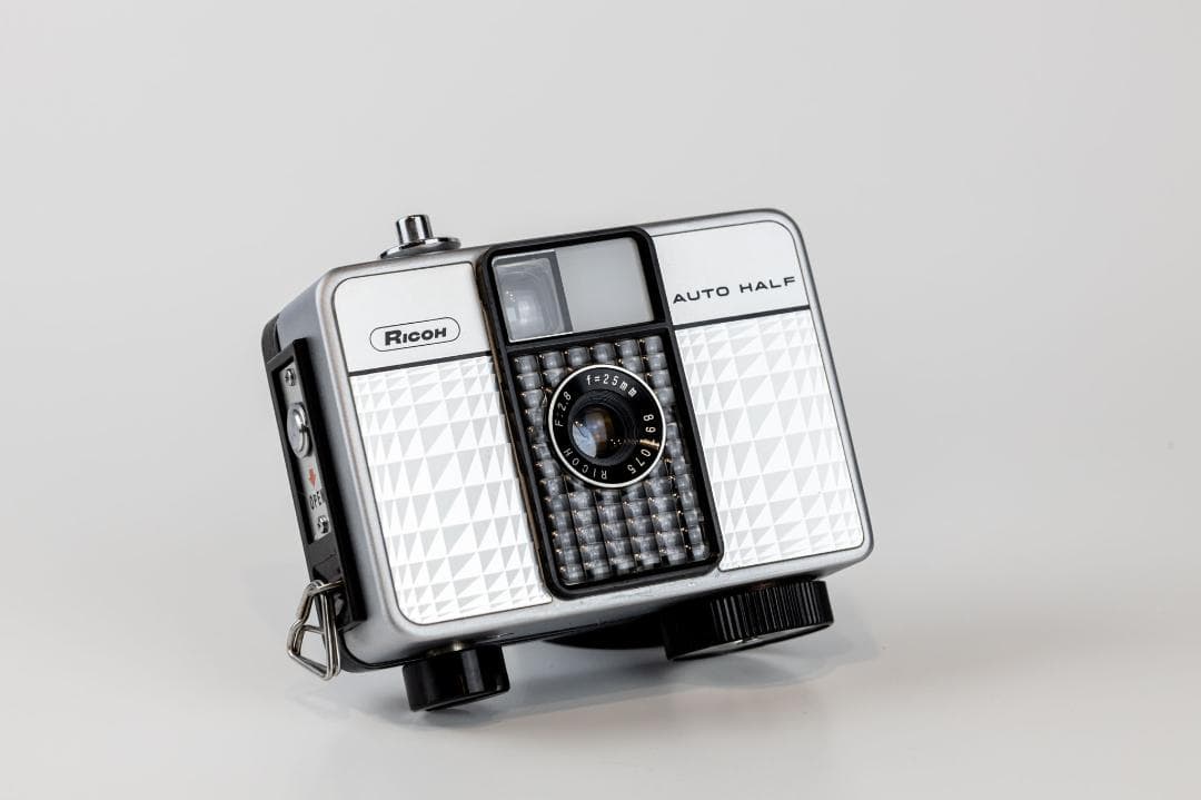 257] リコー RICOH AUTO HALF E ハーフフィルムカメラ