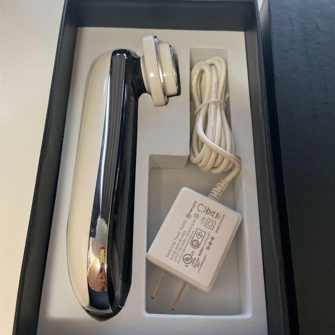 ☆在庫処分☆エステ美顔器 超お値引します！ 8888円