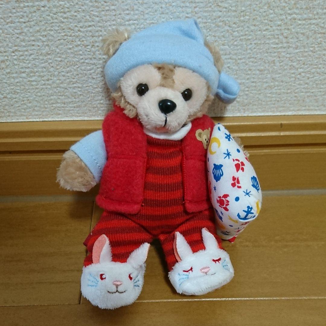 ダッフィー＆フレンズ オータムスリープオーバー ぬいぐるみバッジ