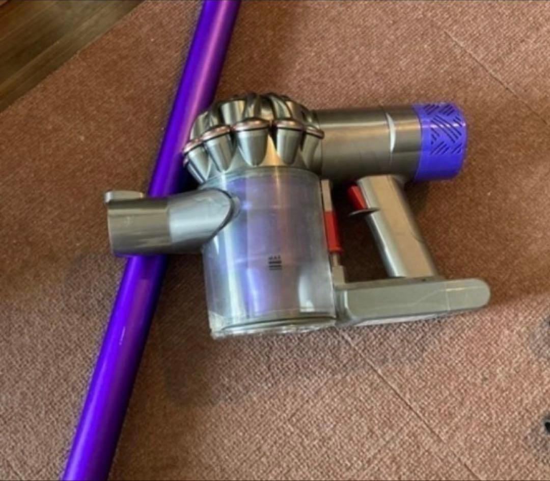 Dyson V6 スティッククリーナー 本体 お値下げしました‼️ V6 本体 お