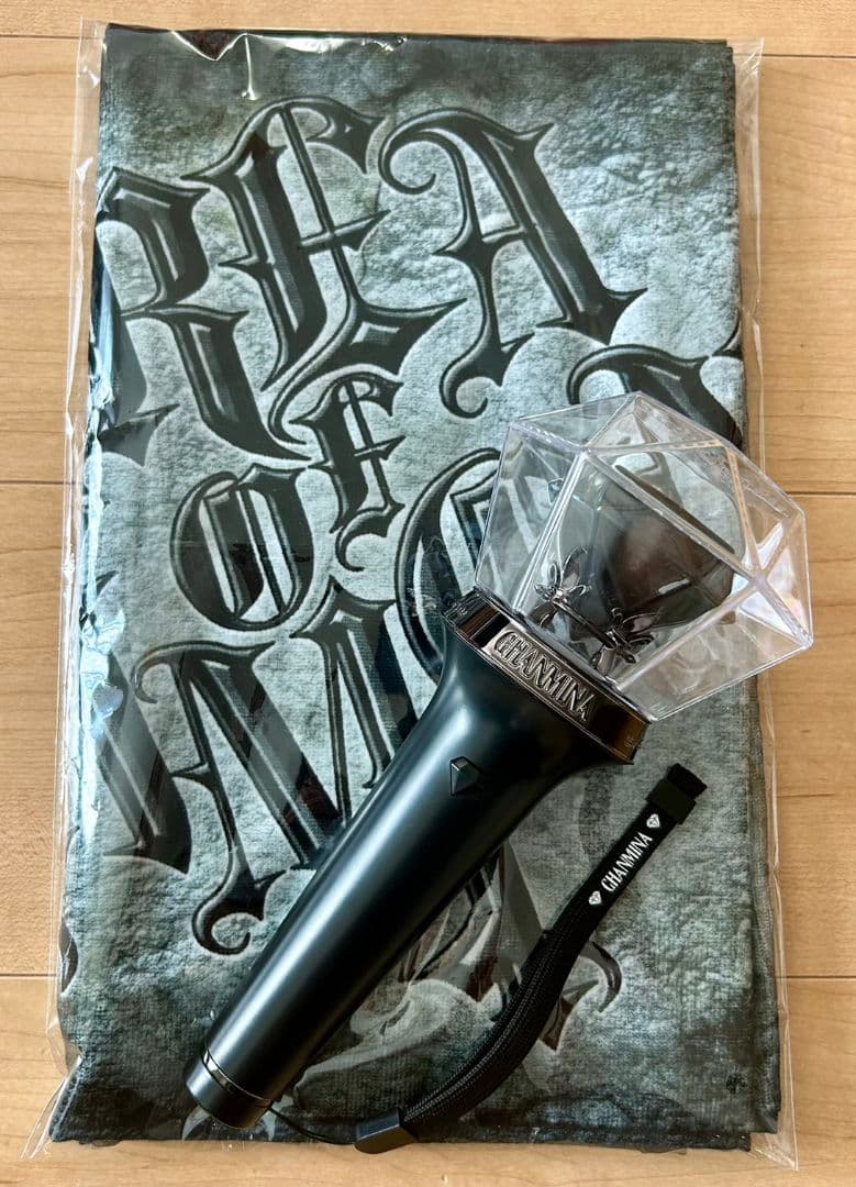 ちゃんみなAOD4(ペンライト、タオル) - メルカリ