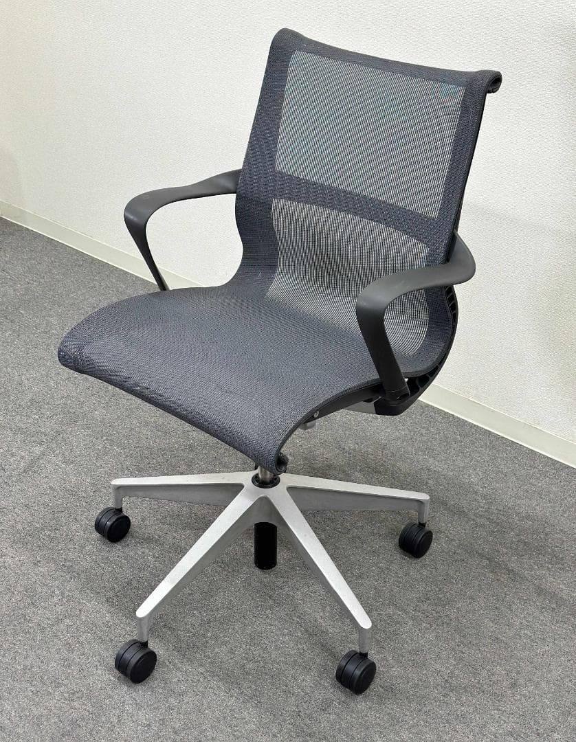 □Herman Miller□セトゥーチェア オフィスチェア シンプル グレー系