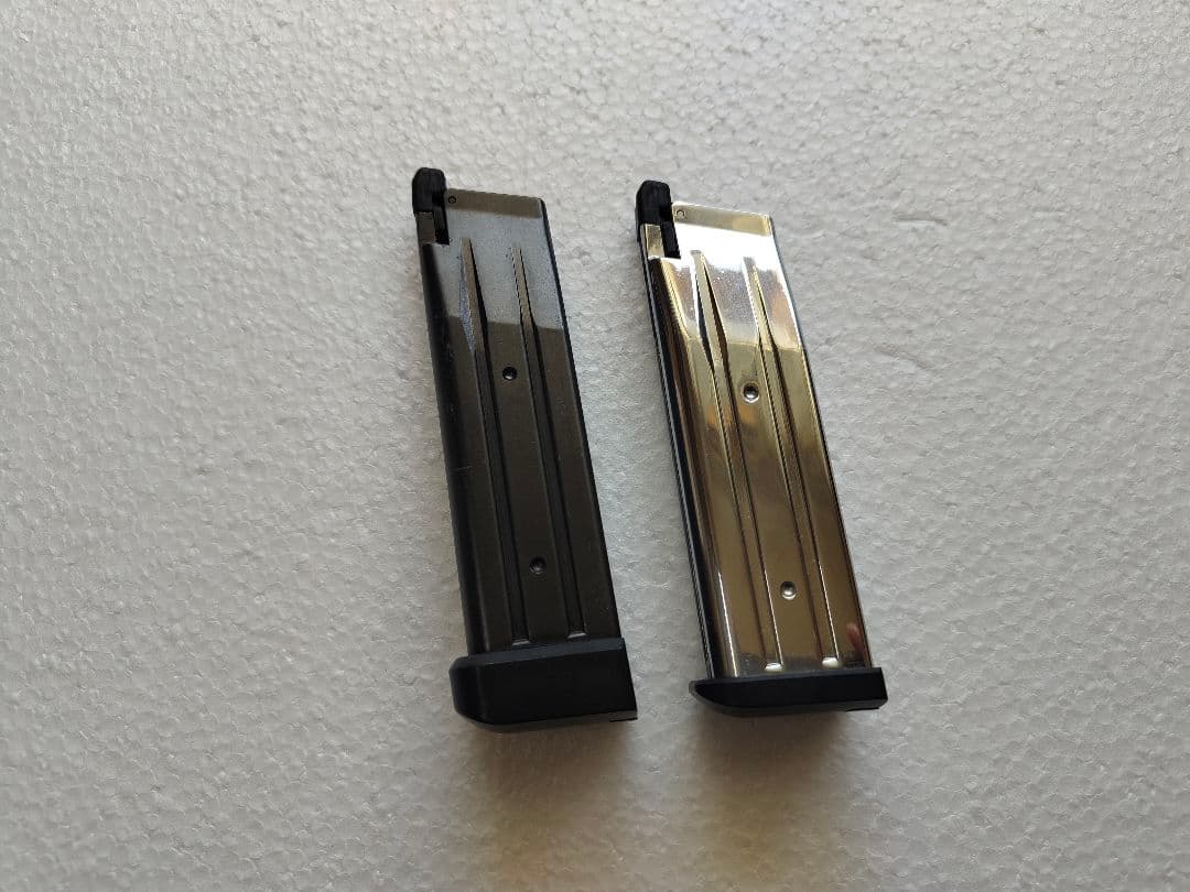 ハイキャパ 5.1r スペアマガジン付き ブラックモデル 14才以上