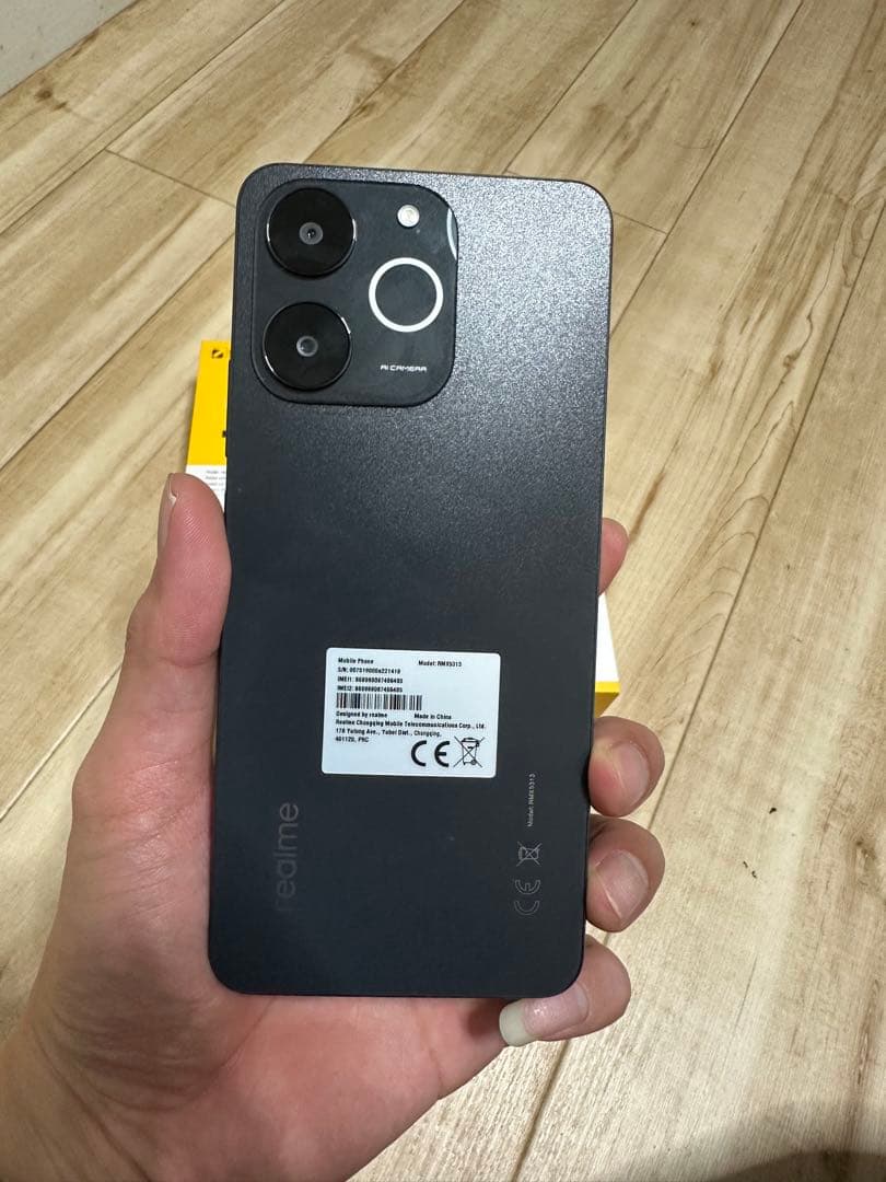 realme Note 70T 本体 4+64GB ブラック - メルカリ