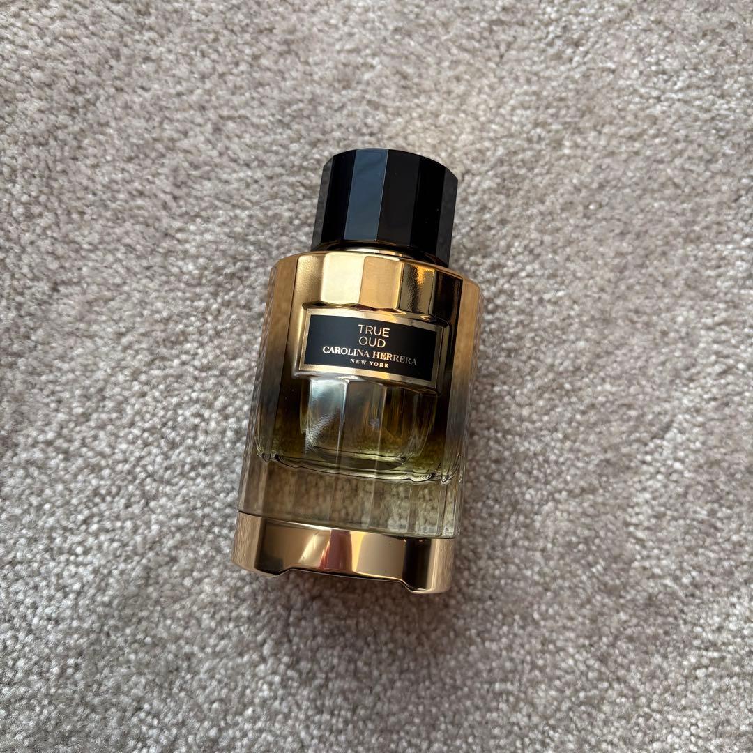 キャロライナヘレナ　香水　TRUE OUD True Oud 100ml Eau de Parfum | Carolina Herrera WW EN