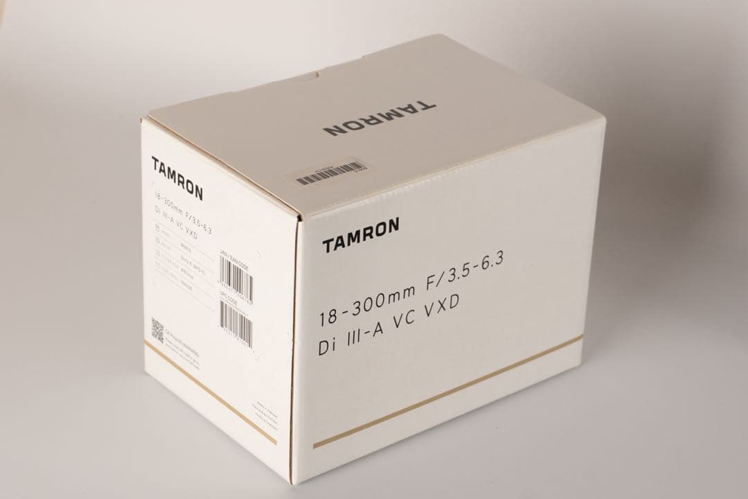 TAMRON タムロン 18-300mm F3.5-6.3 ソニーEマウント用