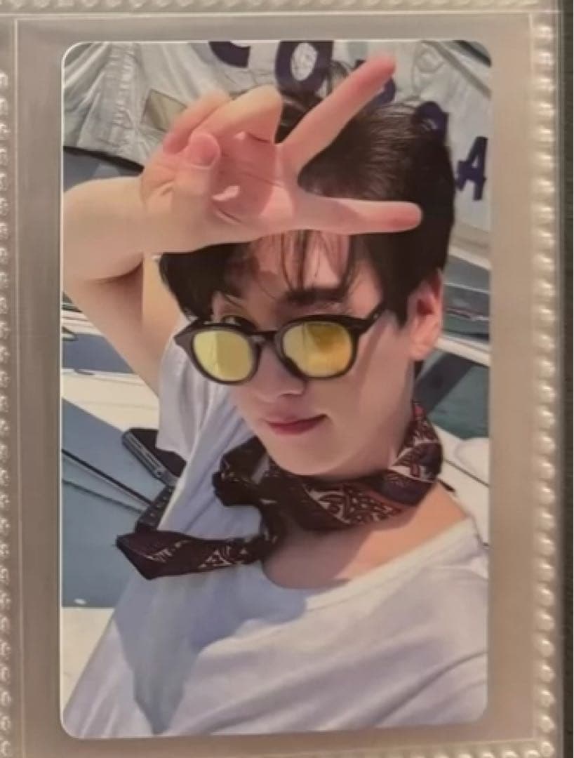 super junior ウニョク 一直娱 中華 写真集 トレカ　① super junior ウニョク 一直娱 中華 写真集 トレカ ③ - メルカリ